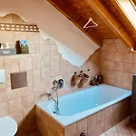Gemuetliche Mit Ofen Und Naturblick Apartamento *