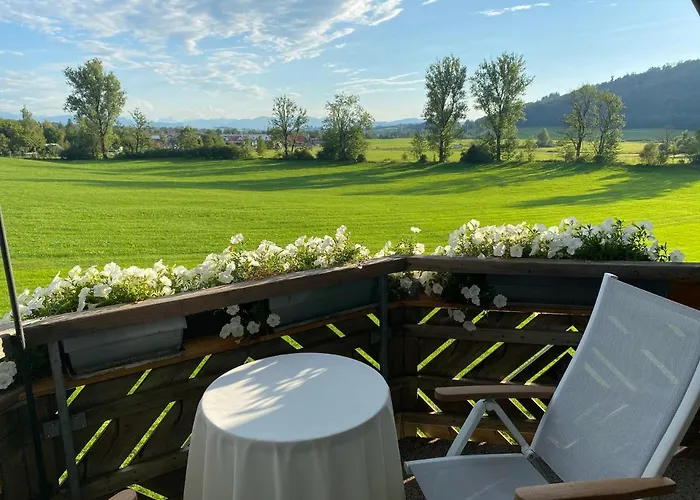 Gemuetliche Mit Ofen Und Naturblick Apartamento *